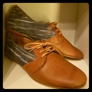 Handmade Sseko Oxford Shoes - NEW